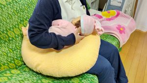 赤ちゃんに乳首を噛まれる どうして どうすればいい 助産院 北野ミッドワイフリー ブログ 母乳育児